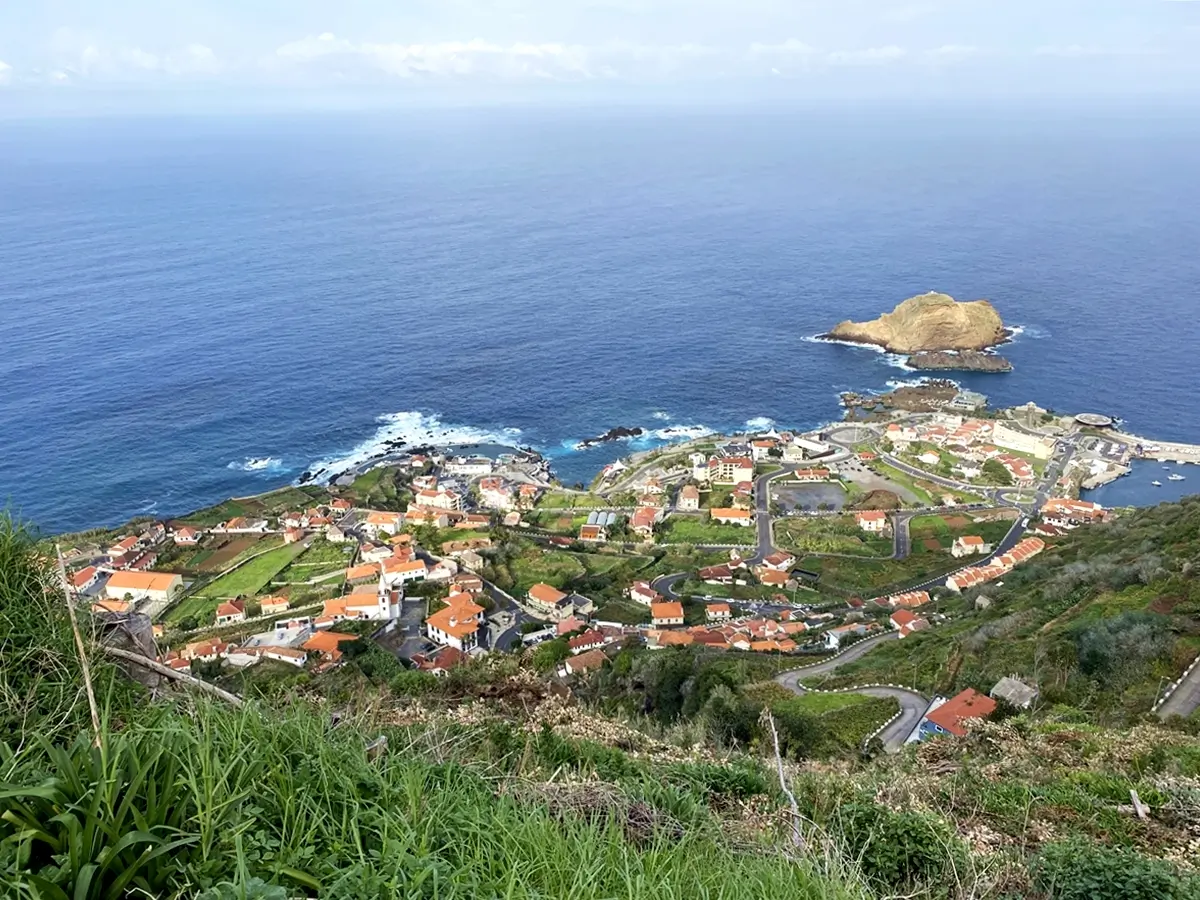 Porto Moniz auf Madeira: Blick von oben